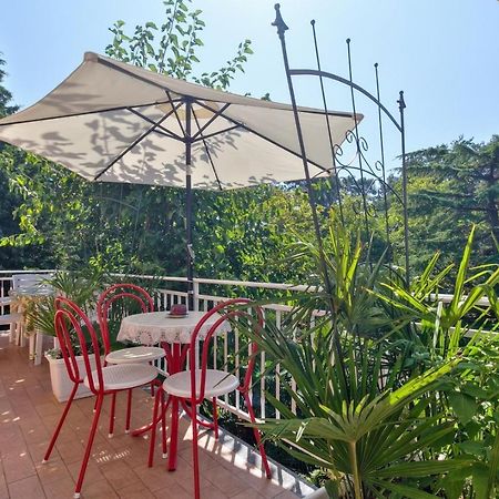 Gino House With Apartments ซาวูดริยา ภายนอก รูปภาพ