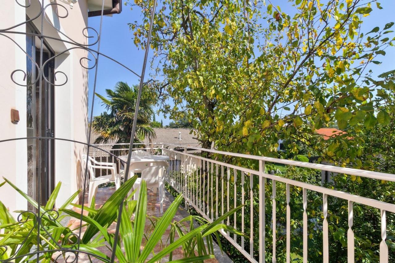 Gino House With Apartments ซาวูดริยา ภายนอก รูปภาพ